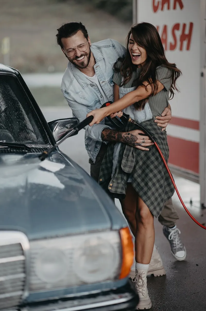 Two People, One Phone: Surviving a Road Trip Where the Algorithm Rides Shotgun