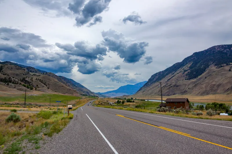 Three Roads, Zero Admission Fees: The Highways Where History Rides Shotgun